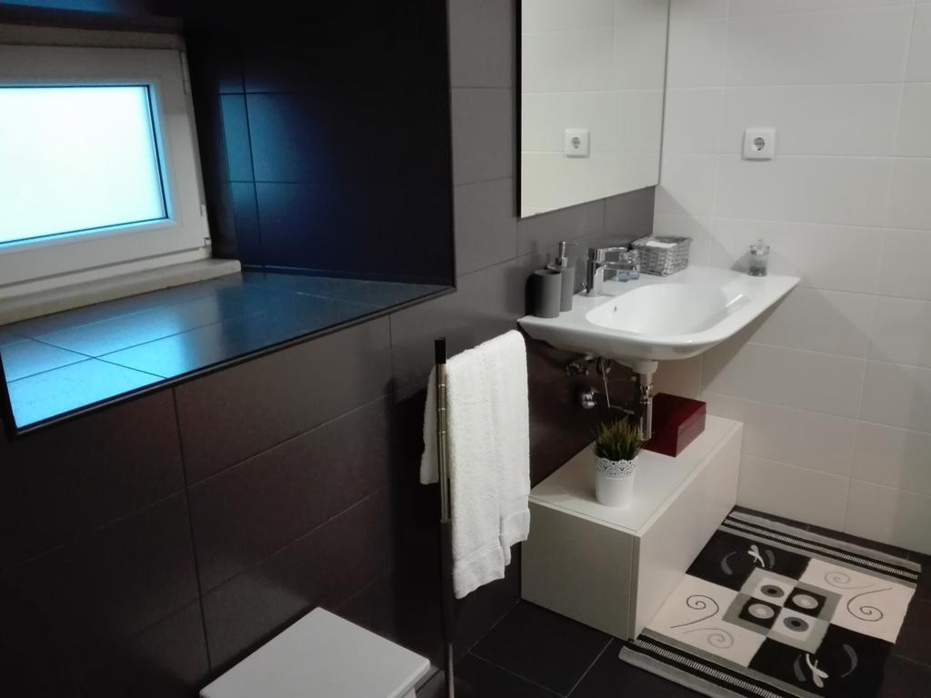 Villa Casa Vitorino'S à Vale de Maceira Extérieur photo